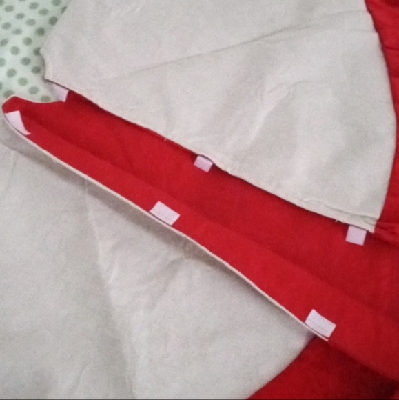 Xmas tree skirt - Picture 6 of 8